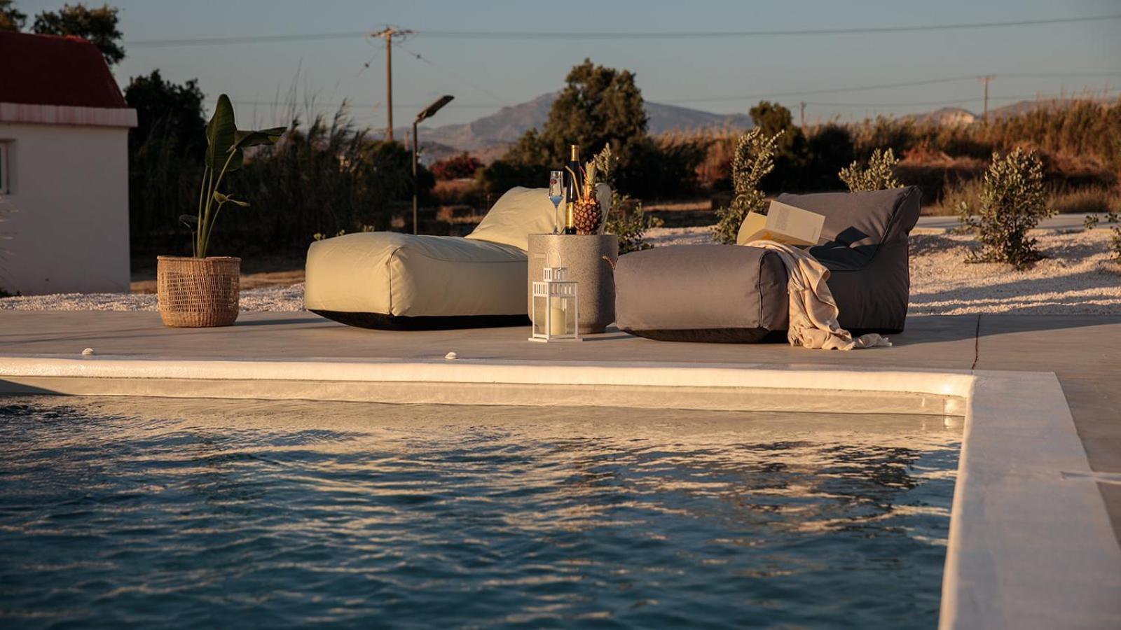 Nymphee Luxury Villas Agia Anna  Exterior photo